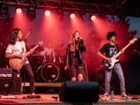 Cea mai nouă și promițătoare trupă de rock din România se numește Rapax. Bateristul are 15 ani