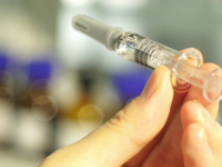 Vaccinul împotriva Covid-19 Oxford/AstraZeneca a fost aprobat în Marea Britanie