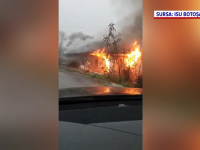 O casă din Dorohoi, județul Botoșani, înghițită de flăcări uriașe. Pompierii nu au mai putut salva mare lucru