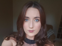 Un producător de televiziune s-a spânzurat, după ce emisiunea sa a fost anulată. Un invitat s-a sinucis