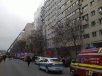 Incendiu într-un bloc de pe Şoseaua Colentina din București. Pompierii intervin la fața locului