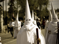 Un fost lunetist infiltrat în Ku Klux Klan timp de zece ani rupe tăcerea: Dacă KKK are o ţintă azi, acea ţintă eu sunt