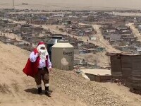 Moș Crăciun a adus daruri copiilor în plină vară, în Peru: ”Sunt foarte fericită”