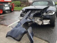 Un șofer britanic și-a continuat fără probleme drumul, după un accident grav. Cum arăta mașina