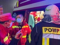 FOTO. Explozie puternică într-un magazin alimentar din județul Prahova. Patru persoane se aflau în interior