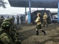 soldati rusi, dans