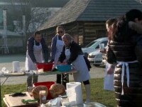 Produse din carne, donate de sărbători la Bistrița-Năsăud, familiilor nevoiașe. „Le pregătim cu drag alături de chefi”