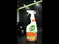 (P) Sebastian Coțofană recomandă produsele CIF în cel mai amuzant, sincer și... strălucitor mod