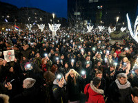 Zeci de mii de oameni, în stradă la Belgrad. Proteste împotriva liderilor sârbi