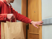 Ce a comandat de mâncare un român de 1 Decembrie. A plătit 1.900 de lei