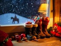 Când vine Moș Nicolae în 2025. În ce seară se pregătesc ghetuțele și ce cadouri se pun în ele