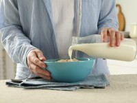 Studiu: Unele cereale consumate în mod obișnuit la micul dejun în UE prezintă niveluri ridicate de „poluanți eterni”