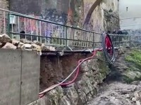 Un monument istoric din Brașov, afectat de lucrări improvizate cu beton. Lucrările, oprite după protestele localnicilor