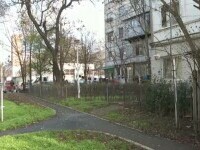 Crimă înfiorătoare în Galați. Un bătrân de 70 de ani a înfipt cuțitul într-un vecin, sub privirile soției victimei