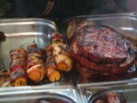 Prețuri piperate la târgurile de Crăciun din Capitală. „Să mai mănânc și o pastramă sau ceva e 500 de lei”