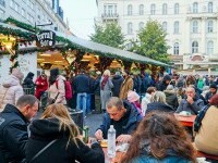 Târgul de Crăciun din Budapesta 2025 – ghid complet pentru turiști. Ce să vizitezi și ce să mănânci