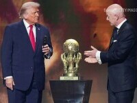 FIFA i-a acordat lui Donald Trump un premiu pentru pace, în timp ce președintele SUA amenință cu bombardarea Venezuelei