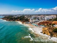 Unde se află „California de Europa”. La doar patru ore de București, a fost premiată pentru cele mai frumoase plaje