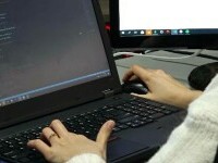 România, codașă la utilizarea inteligenței artificiale la locul de muncă: „Statul este împărțit în două”