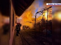 Incendiu puternic în Prahova. Două gospodării au fost distruse din cauza bucăților de carne puse la afumat
