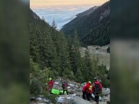 Un bărbat accidentat în Munţii Făgăraş, a fost predat echipajului SMURD după o intervenţie care a durat 16 ore