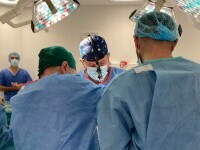 (P) Simptomele erau inexplicabile. Corpul transmitea un pericol. Operația robotică la ficat care i-a dat o șansă Codrinei