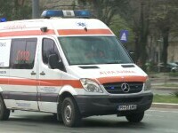 Un bărbat a fost arestat pentru tentativă de omor, după ce și-ar fi înjunghiat un prieten la pomana porcului, în Prahova