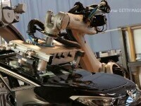 Ce se întâmplă cu mașinile pe benzină și motorină după 2035. Pariul pus de Comisia Europeană