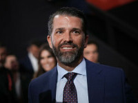 Donald Trump Jr. s-a logodit cu Bettina Anderson. Cum arată femeia pentru care a spus din nou „stop” burlăciei. GALERIE FOTO