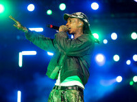 Rapperul Wiz Khalifa a fost condamnat definitiv la 9 luni de închisoare în România, pentru deținere de droguri