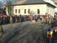 Ceremonie militară la Târgu Jiu: Batalionul 24 Infanterie „Ecaterina Teodoroiu” a primit drapelul de luptă