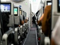 O familie din Marea Britanie ar fi urcat cu bunica decedată în avion. A spus echipajului că se simte rău și a adormit