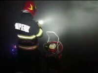 Incendiu în parcarea unui mall din Ploiești. Un autoturism s-ar fi aprins din cauza unei candele