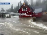 Viituri devastatoare în California: ploi record, victime și avertismente de evacuare înainte de Crăciun