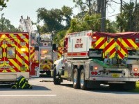 Cel puţin doi morţi şi mai mulţi dispăruţi în SUA, după o dublă explozie şi un incendiu la un azil de bătrâni