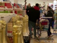 Coșuri mai scumpe și mai goale. Românii, atenți la cumpărături: „În anii trecuți făceam excese”. Ce s-a căutat de sărbători