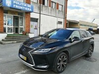 Cum a fost descoperită o mașină de lux căutată în Lituania, în Portul Constanța, chiar înainte de a fi exportată. FOTO&VIDEO