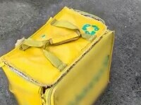 „Meniul zilei” cu artificii ilegale. Cum a fost prins un vânzător cu materiale pirotehnice ascunse într-o geantă de livrare