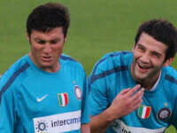Fostul căpitan al lui Cristi Chivu la Inter îl ridică în slăvi pe antrenorul român: „A fost întotdeauna inteligent”