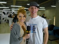 Laura Cosoi, primii pasi de liquid dance si popping!