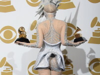 Lady GaGa ne trateaza cu fundul!