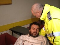 Iarna grea. Un sofer cu cateva pahare la bord a adormit in timp ce dadea declaratii politistilor