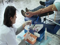 Zeci de vieti salvate prin „transfuzii online”. Lupta impotriva lacunelor din sistem functioneaza