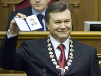 Viktor Ianukovici ar fi trait in luxoasa vila de langa Kiev cu o amanta secreta. Sotia lui sta in Donetk, izolata de presa