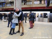 Frozen Bucharest - un nou eveniment la metroul din Bucuresti. Cum s-au distrat zeci de tineri