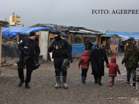 politie franceza in Jungla din Calais