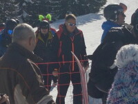 Preşedintele Iohannis, fotografiat la schi, în Munții Șureanu
