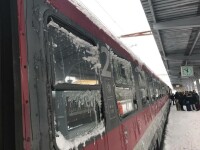 63 de trenuri anulate vineri dimineață. LISTA anunțată de CFR