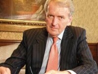 Ambasadorul britanic, desfigurat de un adolescent după ce acesta l-a jignit