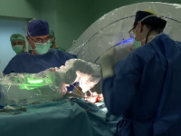 Prima intervenție chirurgicală cu cel mai performant robot din Europa, la Iași